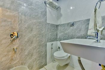 Hotel Garden Park Мумбаи Экстерьер фото